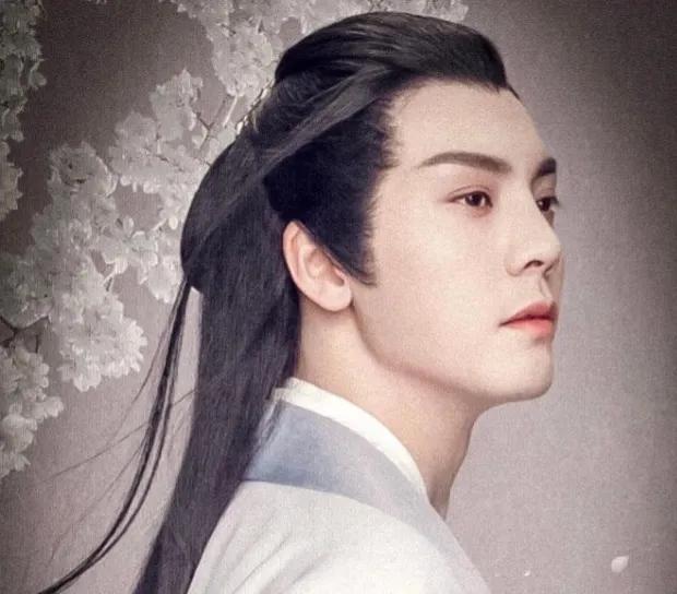 《斛珠夫人》原著：方诸自愿成帝旭柏溪 自宫变宦官是不愿后代再做人靶