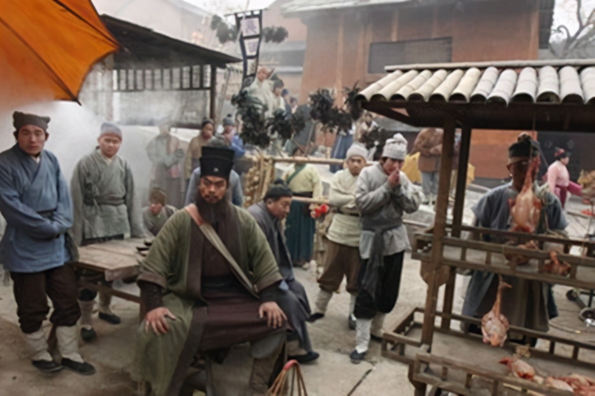 《水浒传》鲁智深，英雄难过美人关，荷尔蒙爆发拳打镇关西