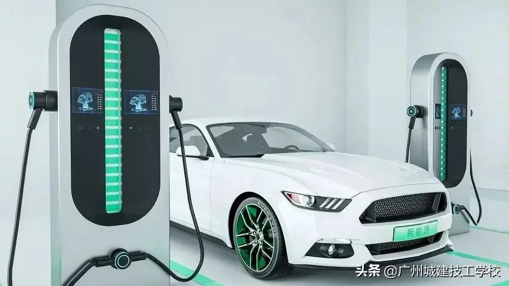 专业介绍（初中起点）| 学新能源技术，做汽车行业的先锋