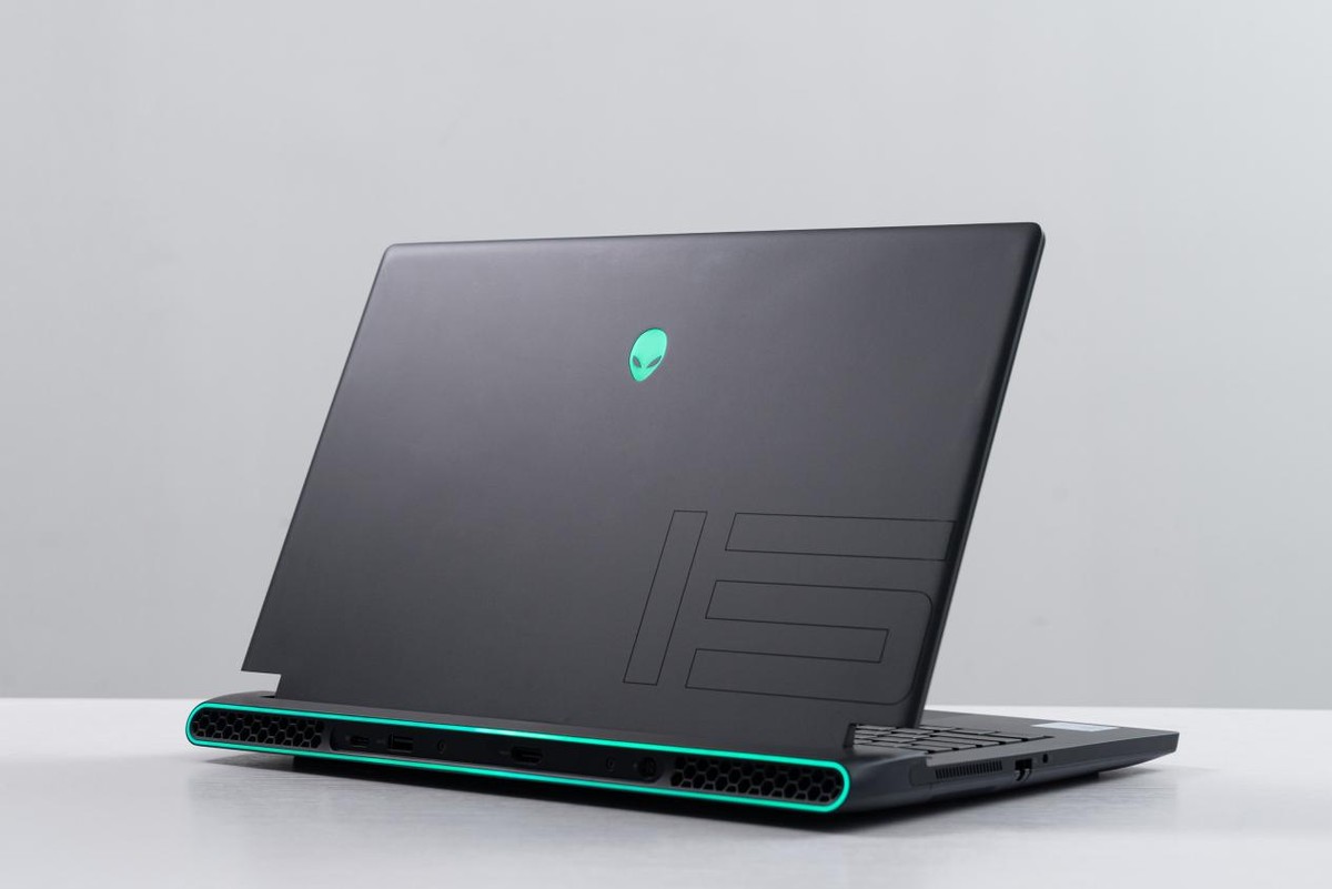 外星人m15 r5锐龙版测评:8核锐龙7加持的高端生猛机