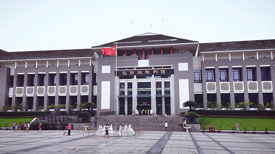 重庆沙坪坝区有什么地方好玩？在沙坪坝区不妨可以到这些地方走走