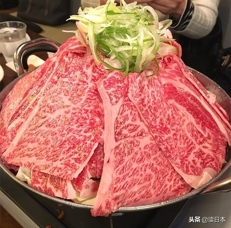 日本的和牛肉，凭什么能成为“一片肉就近千元”的天价牛肉？