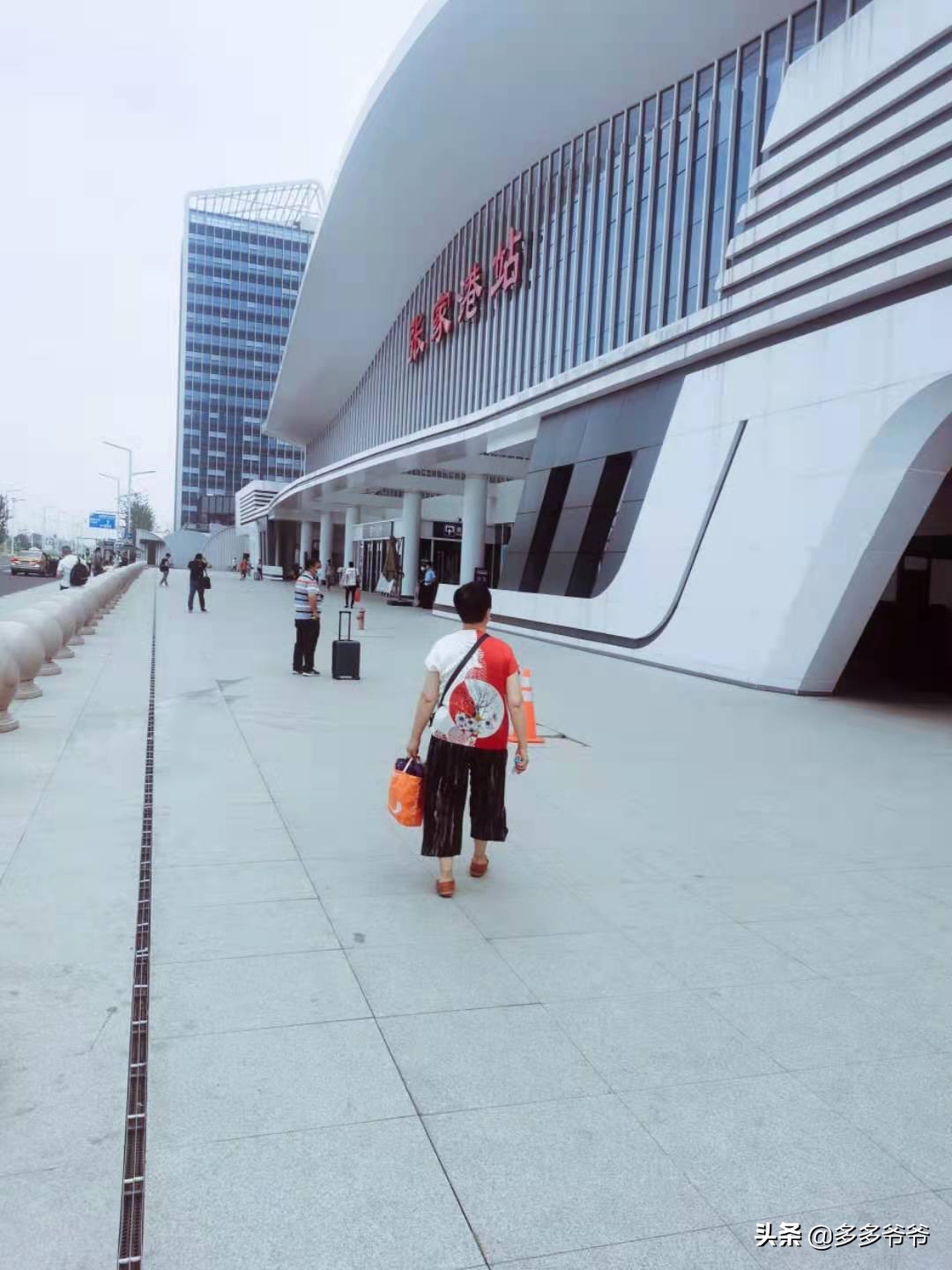 苏锡常没有直达南通，盐城火车，要到上海换乘？这样走省100元钱