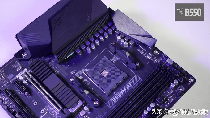 小鱼搞机技嘉B550M AORUS PRO评测