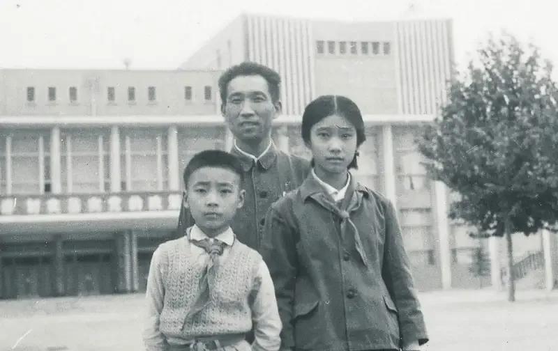 结婚24年恩爱如初，