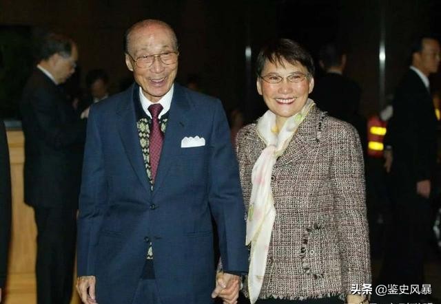 “吝啬”邵逸夫：一生捐三万栋逸夫楼，为何有的“逸”字少一点