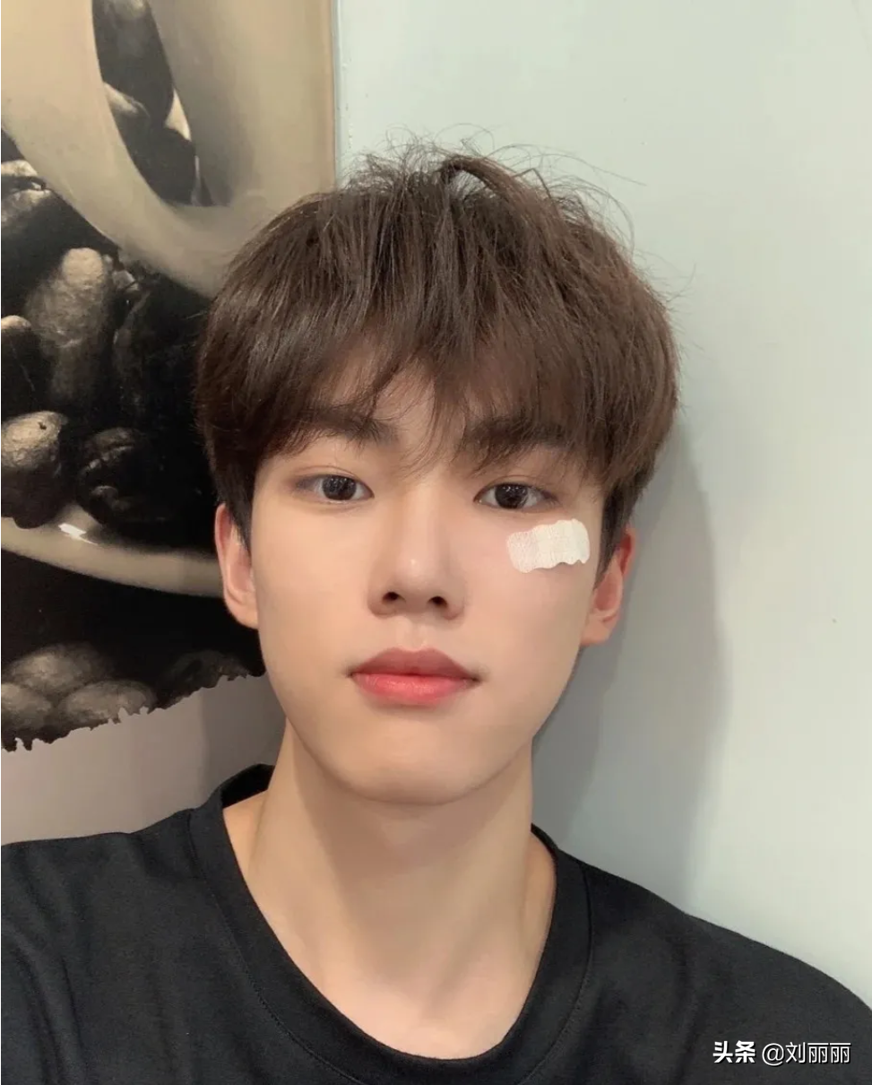 男孩子发型图片大全(男发不论怎么剪) - 赤虎壹号