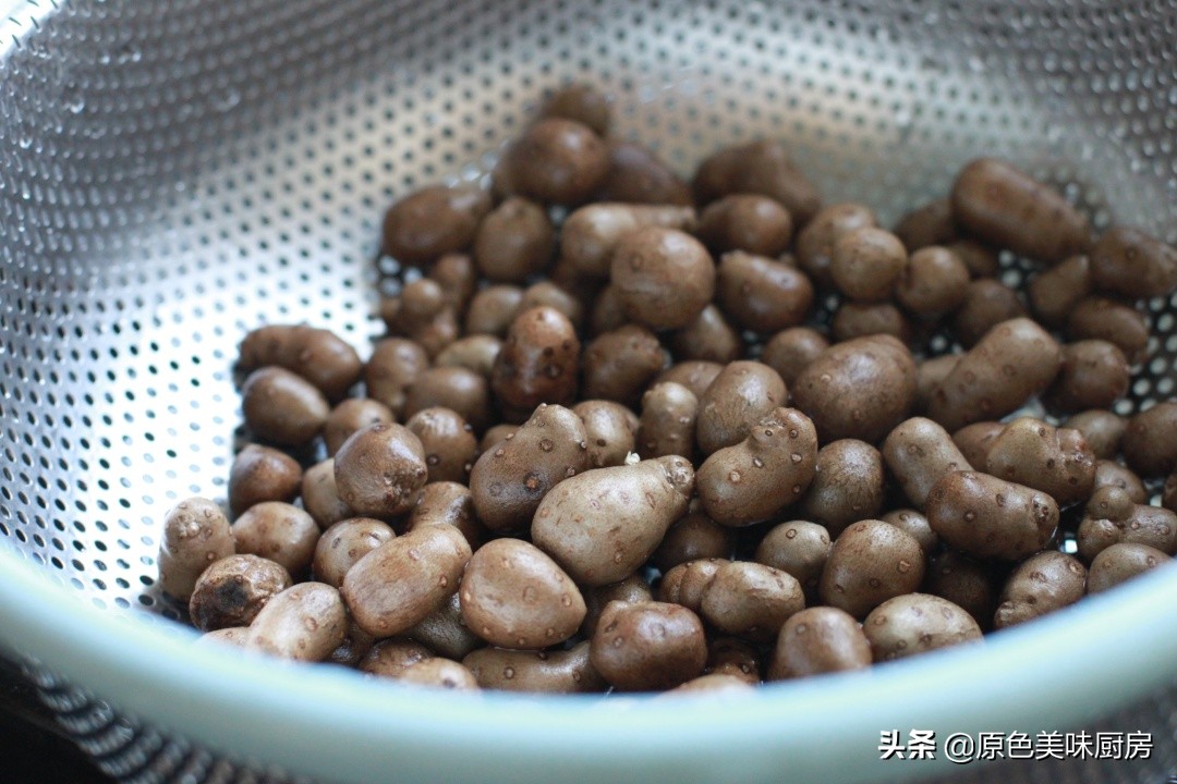 这食材别看它身材娇小，营养价值很不错，分享一款另类的吃法