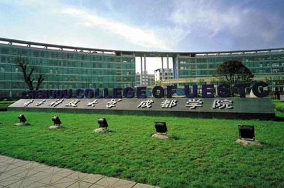 考生632分被三本学院录取，心态要崩盘，只因考生看错了校名