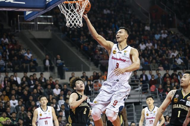 为什么nba视频不能传抖音(快手、抖音争抢体育赛事版权，长短视频战火不停歇？)