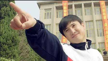 2017高考可以穿校服（为啥高考不能穿）