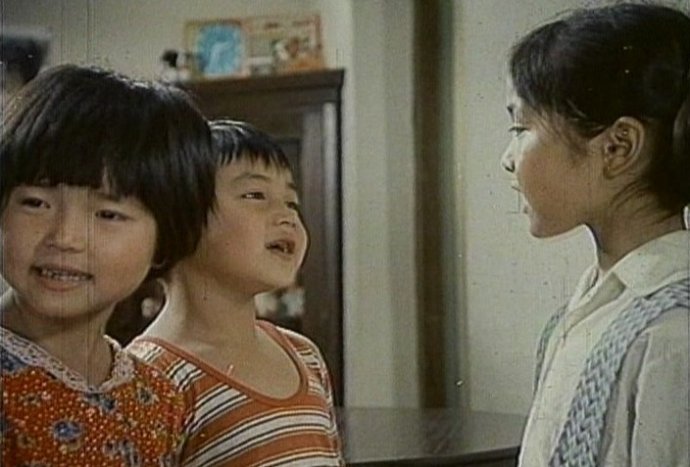 旧影:1982年影片《泉水叮咚》张瑞芳主演
