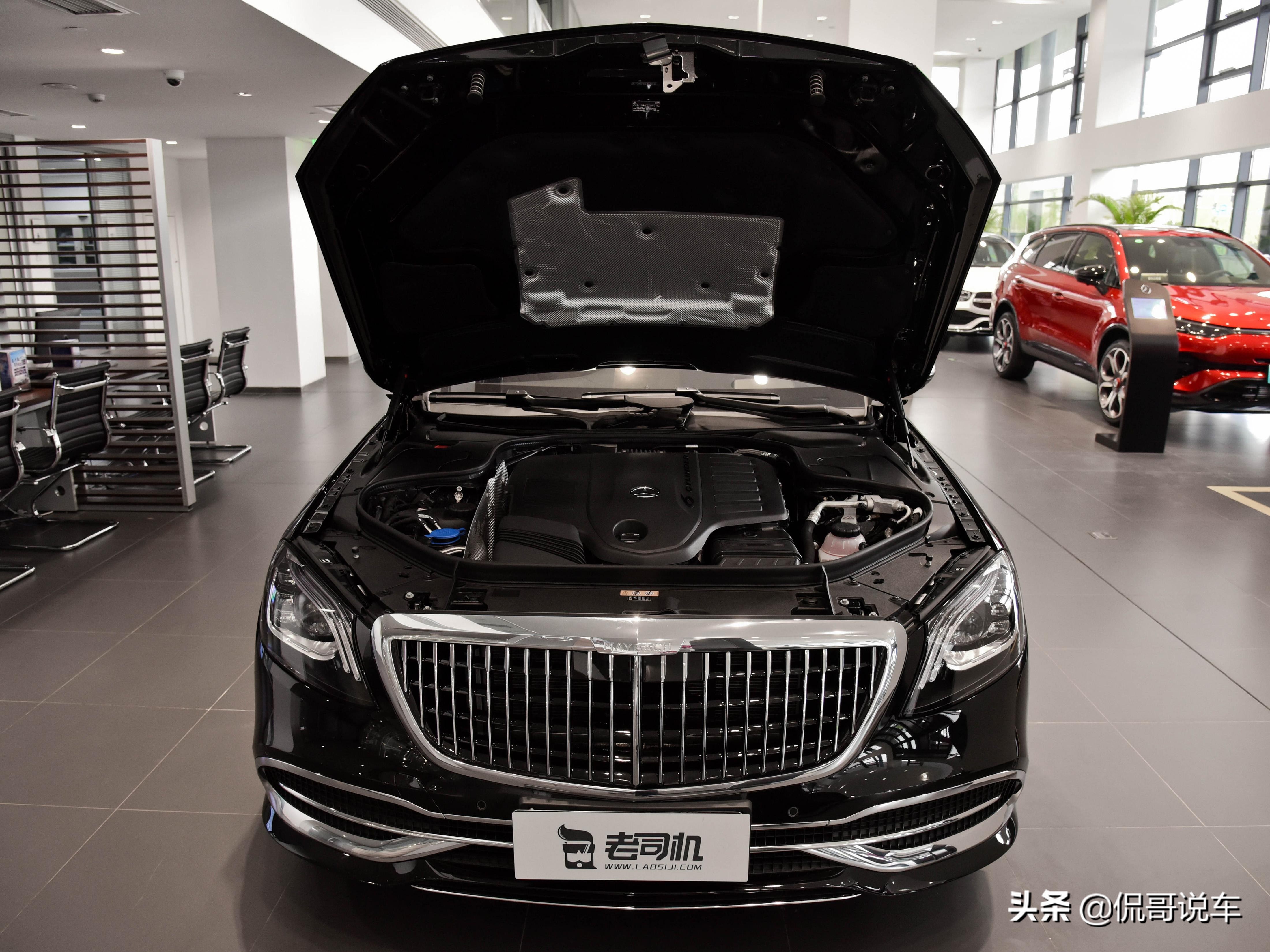 顶级豪华轿车,长度近5米5,原装进口奔驰高端,实拍迈巴赫s级