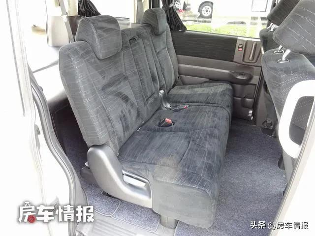 本田MPV变房车，上下班代步能坐7人，周末郊游可供四口人住宿