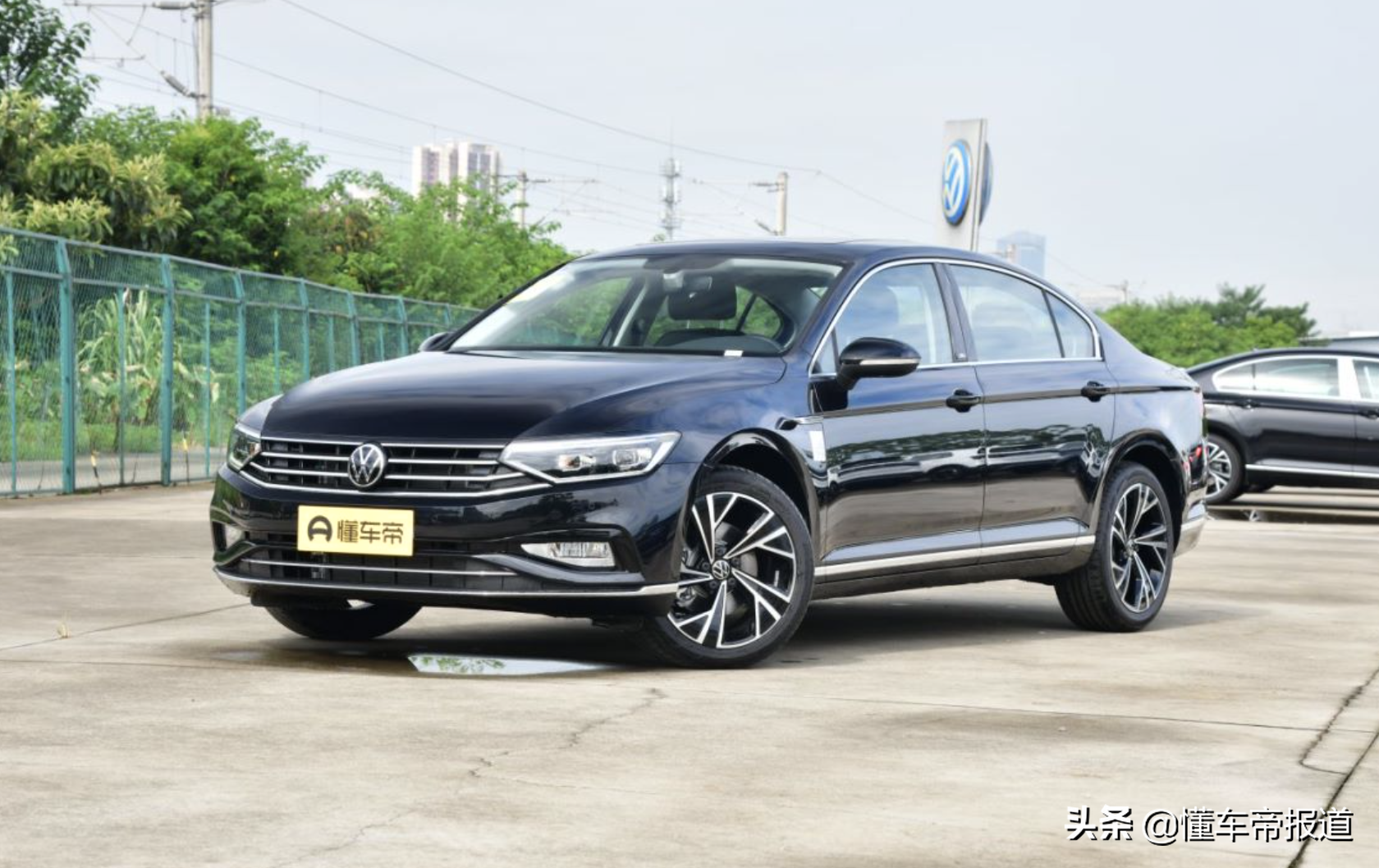 新车｜售价23.33万元，一汽-大众迈腾30周年纪念版正式上市