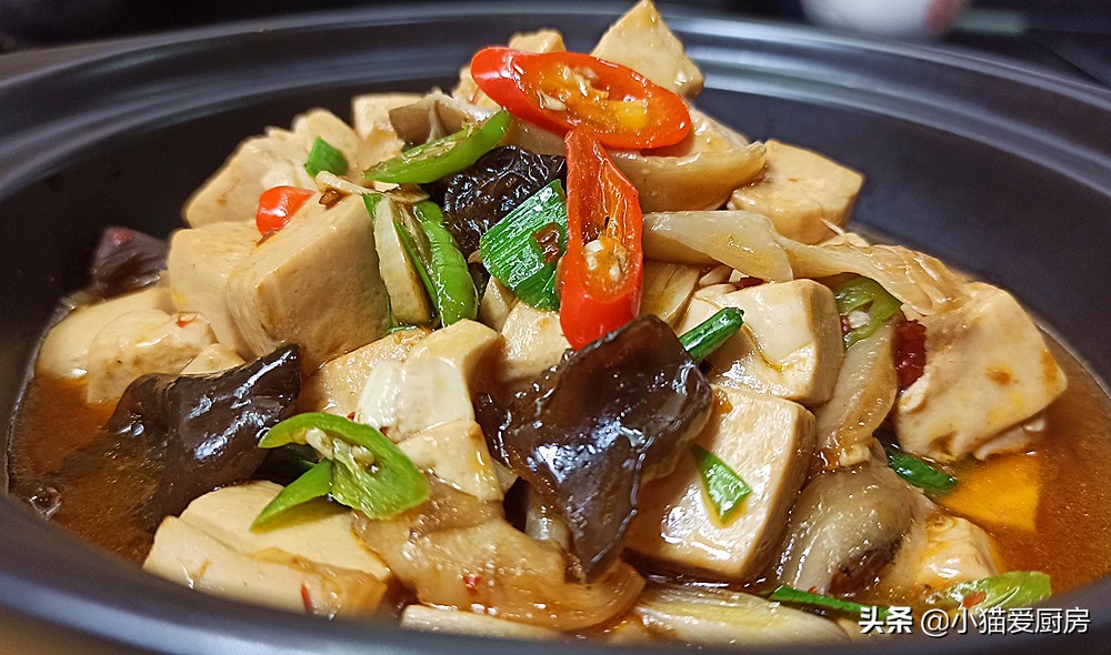 东北溜豆腐的做法大全（10分钟教你做出东北溜豆腐）