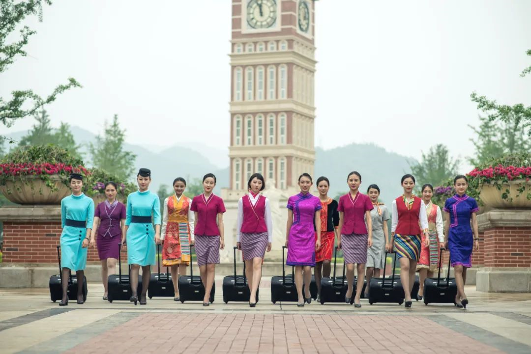 今日荐校 |成都航空旅游职业学校：因为专注，所以专业