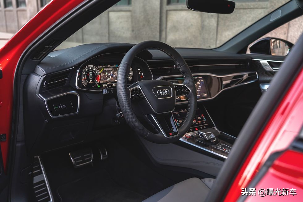 最新「奥迪S6」高级运动轿车，2021款，你爱了吗？