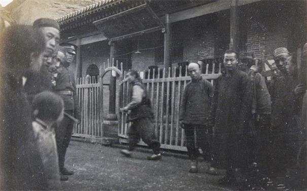 上海一女党员叛变，47年后回大陆探亲，我党书记为何亲自接见？