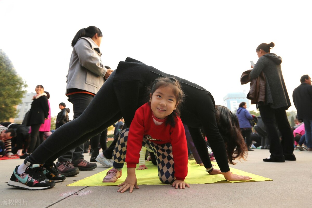 精选幼儿园亲子趣味运动会活动方案7篇，附亲子活动