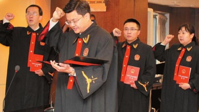 公务员“吃香”岗位排行，公检法登上榜首，薪资高福利待遇好