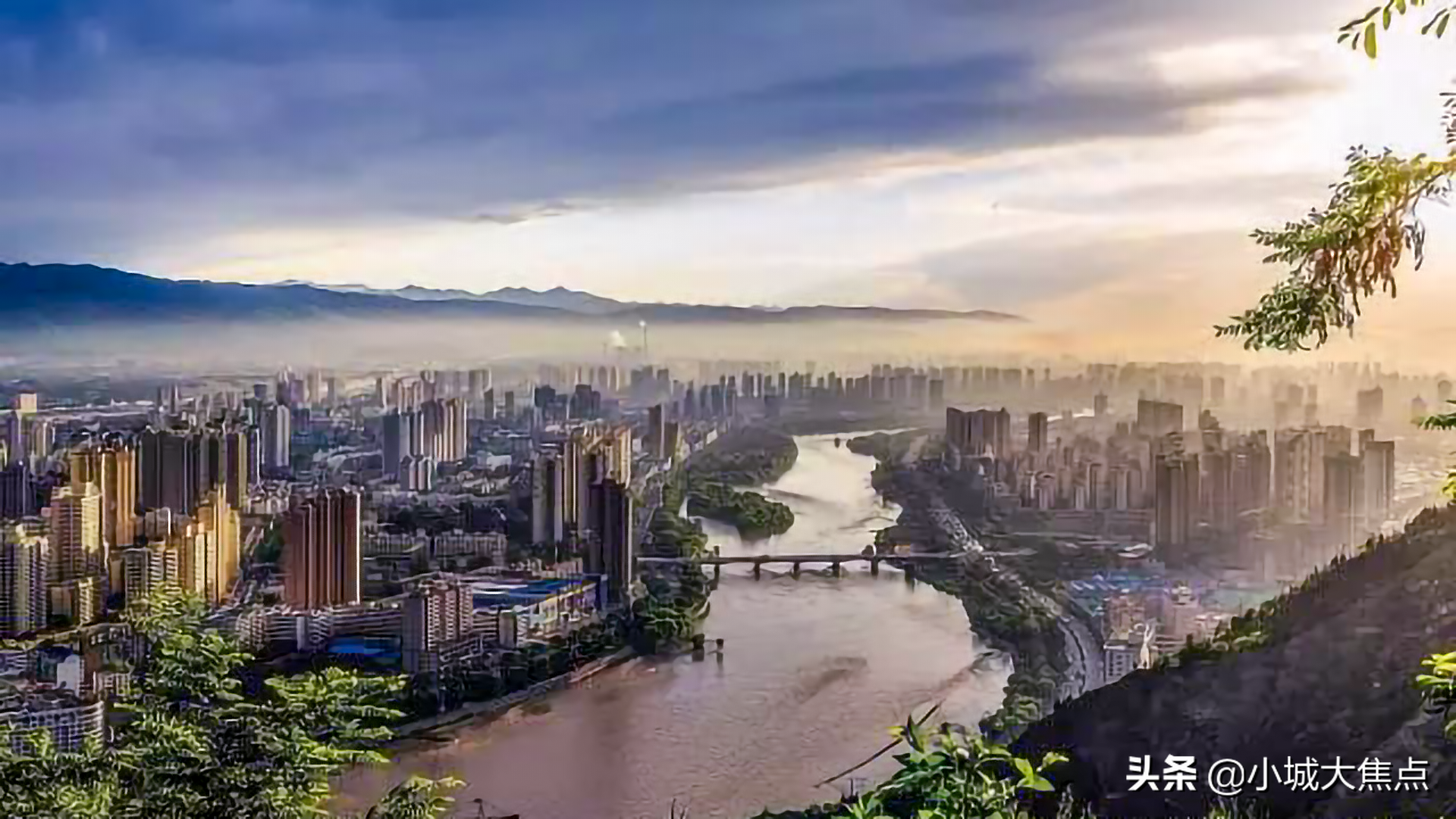 西北“双子星”：兰州VS乌鲁木齐，谁才是西北第二城？