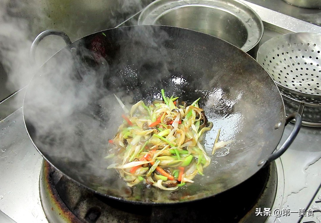 大蔥燒海參,大蔥燒海參的家常做法