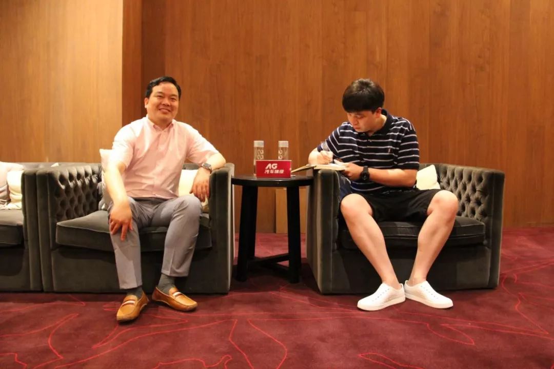 众泰新能源真“怂”，别家都在突破600公里+续航，它却说合适就好