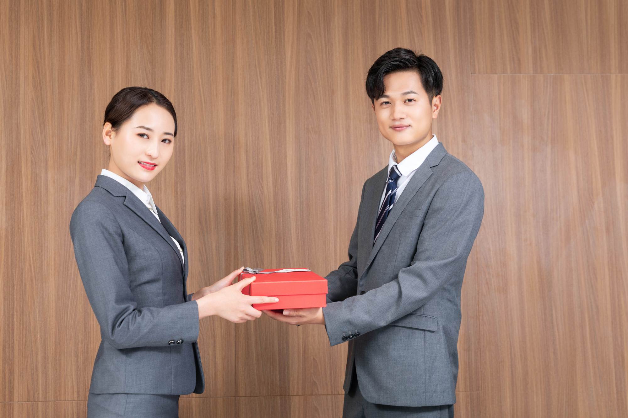 七夕情人节礼品（女生情人节喜欢什么礼物）