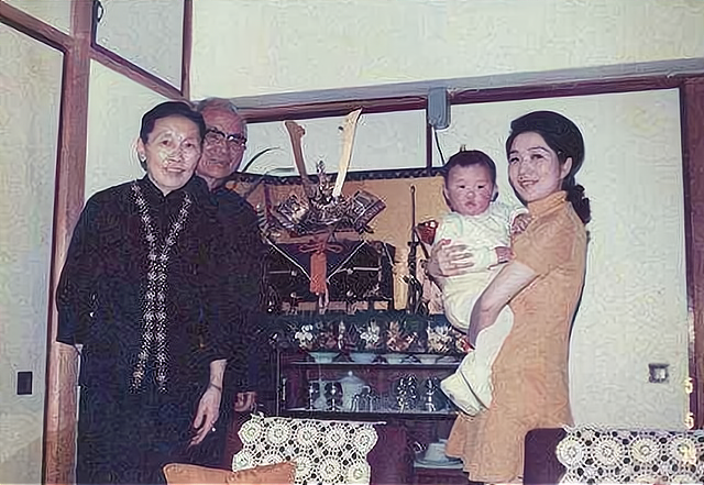 三大女流氓，到底有多浪多狠多毒？她才是上海青帮的真正创始人