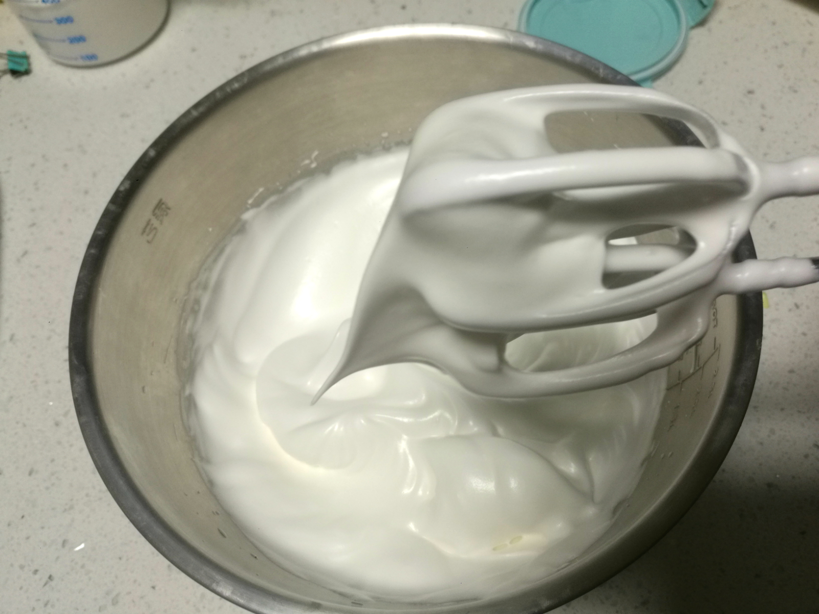 做蛋糕卷,做蛋糕卷為什么卷的時候會裂開