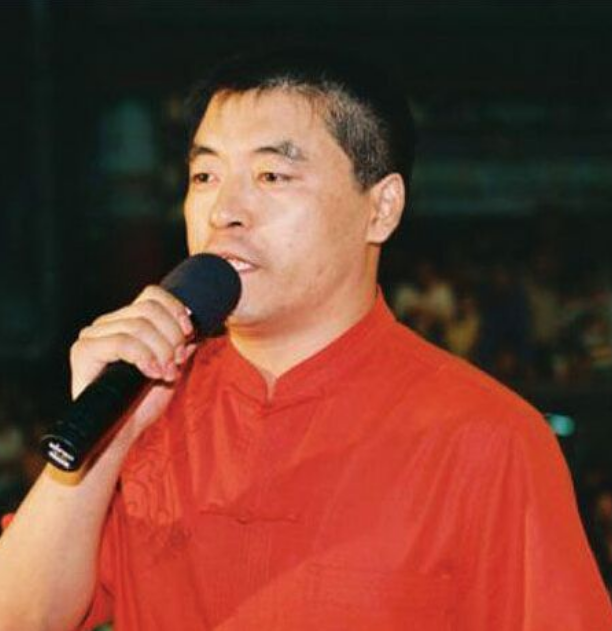 作死的魏三：称霸东北，火过赵本山，却因殴打交警涉毒，自毁前程