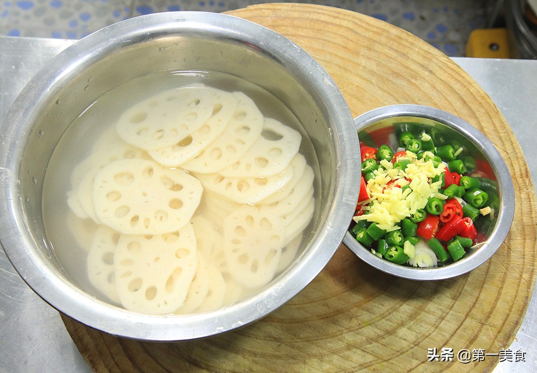 减肥不用吃得太单调，6道家常菜，热量低又健康，别再吃水煮了