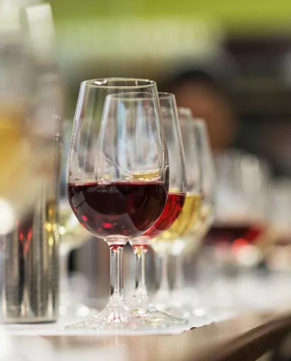 谈谈 “葡萄酒工作室”经营模式