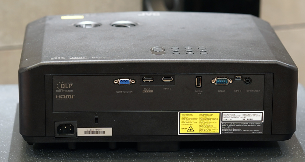 JVC的第一台激光4K HDR投影机好吗？JVC N68试用