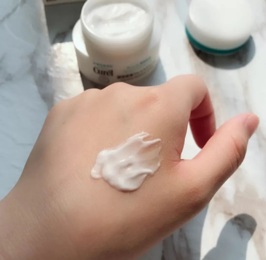 适合30岁女人用的抗老面霜：除了菁纯，这几款，回购率很高