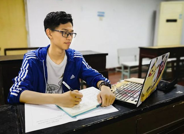 这4所“211”院校，考研难考不亚于985，学生报考得提前做好准备