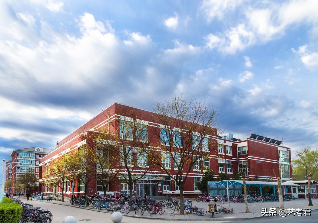 东华大学，美术设计类服装科技与时尚设计创建世界一流学科