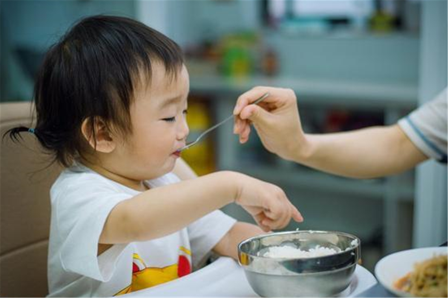 宝宝经常便秘如何做辅食调理