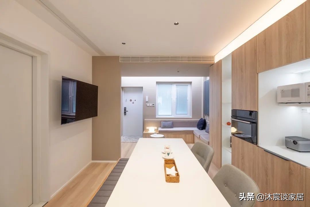 她家堪称“整容式”改造，利用动态卡座让65㎡实现三室，太赞了