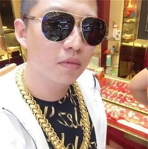 快手主播财富排名，散打哥排名第四！打哥表示不服