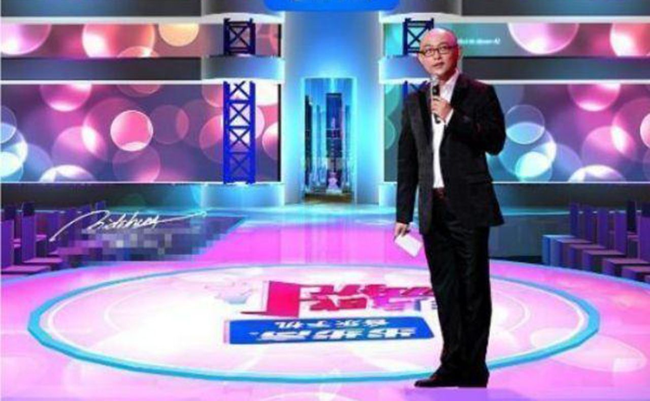 张子枫翻车？高考生做网红、玩私奔、恋爱公开，这电影就是笑话