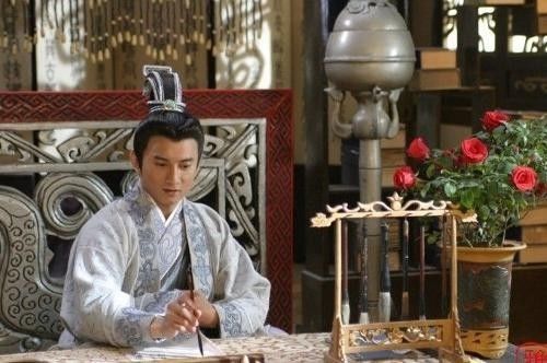 李煜最经典的10首诗词，美到极致，悲到极致，一生一定要读一遍