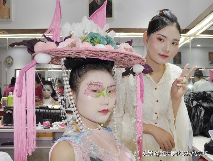 垃圾学校｜黑名单 |美甲学校 | 化妆学校｜