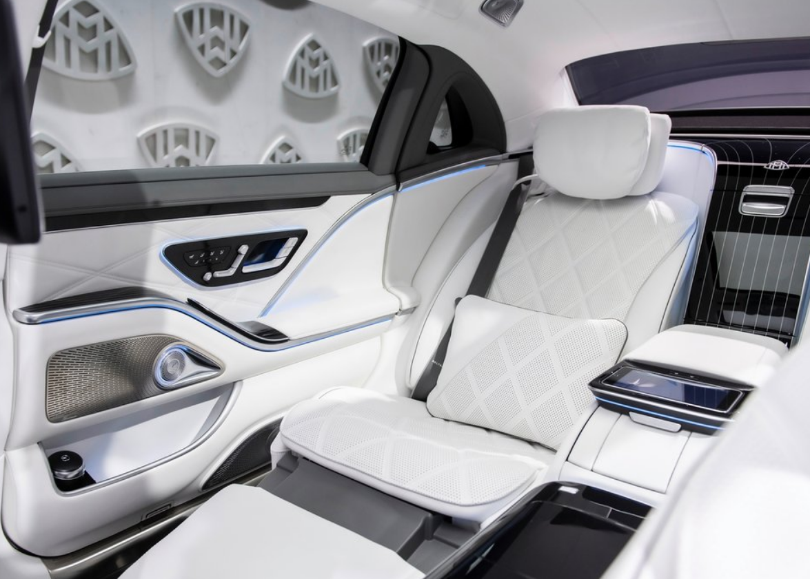 什么叫豪车？十图带你赏析2021款奔驰迈巴赫