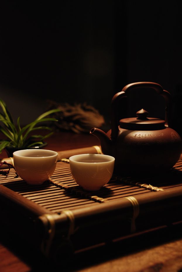 散文:泡一壶清茶,静静品味人生