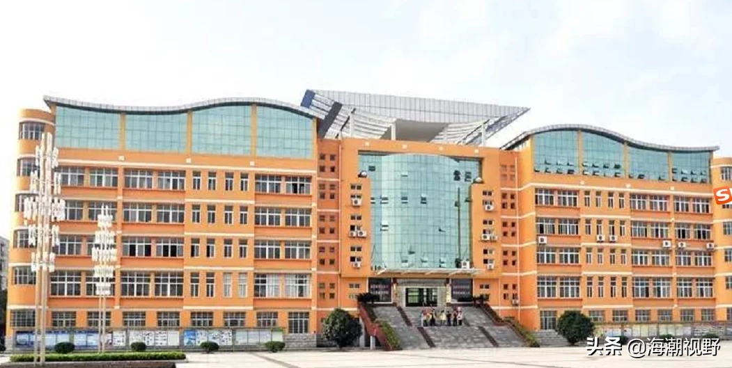 2020高考后，黄冈排名前八的高中成绩怎么样？