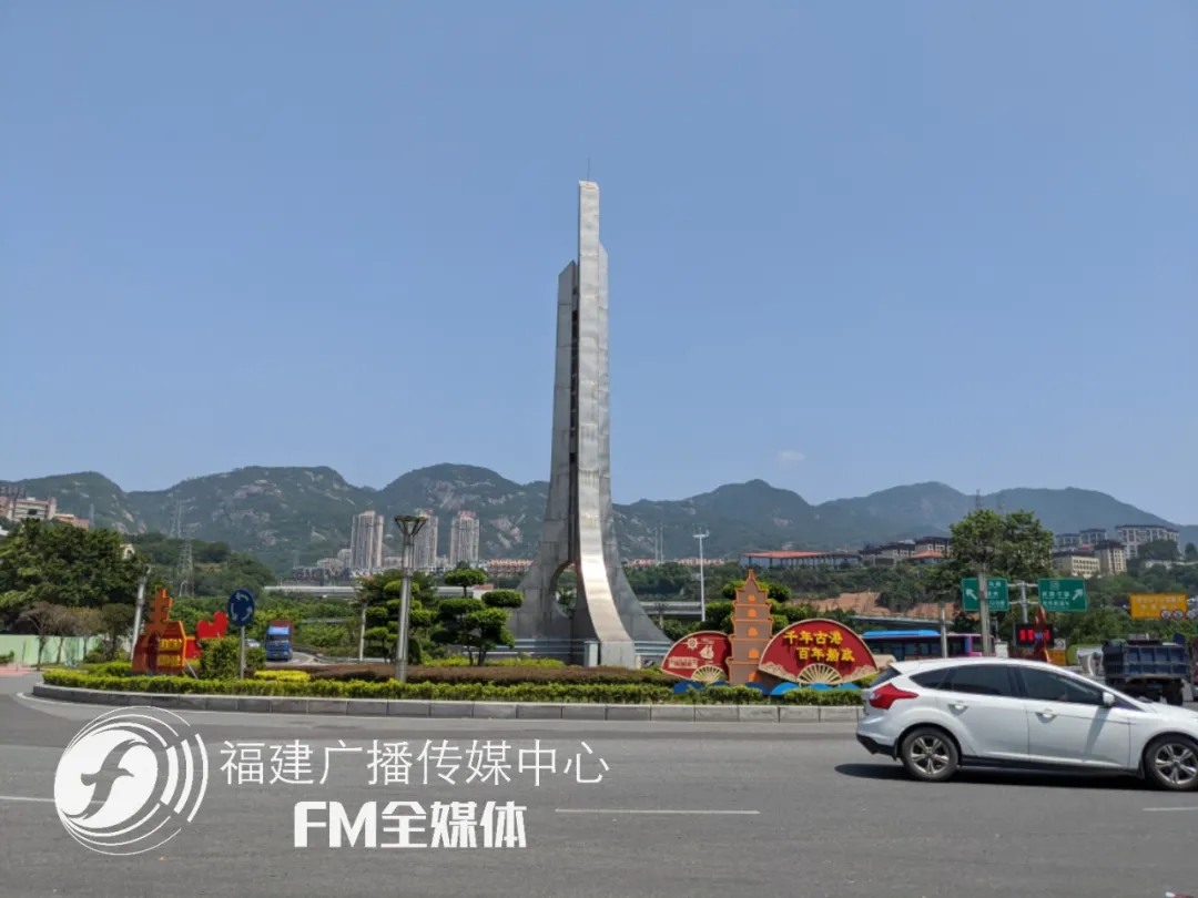 福州陈小姐每天开车经过这段路都会瑟瑟发抖，交警部门回应了