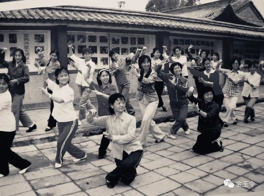 走过广场舞的前世今生