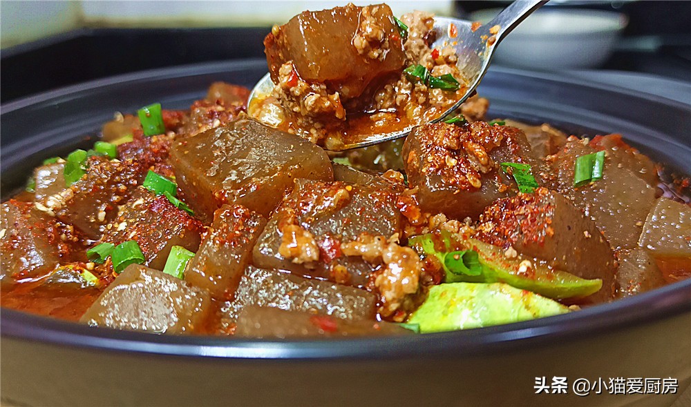 魔芋是什么东西(教你魔芋的好吃的做法，味道麻辣鲜香，不比饭店差，开胃又下饭)